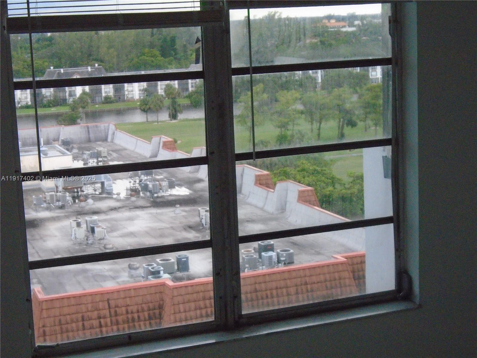 MANORS OF INVERRARY XI - Residential Lease