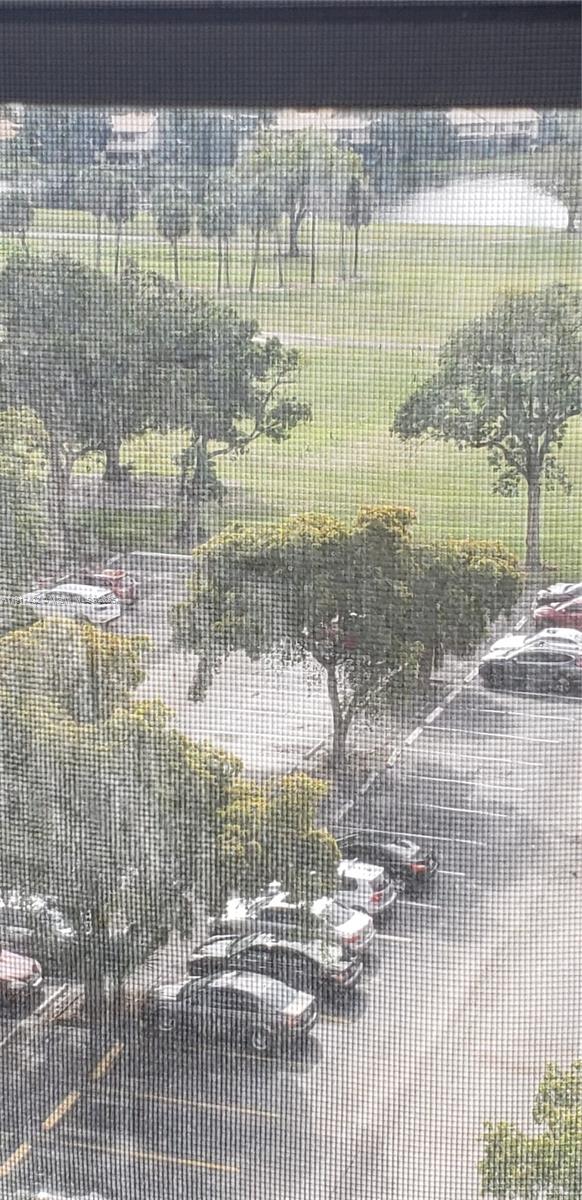 MANORS OF INVERRARY XI - Residential Lease