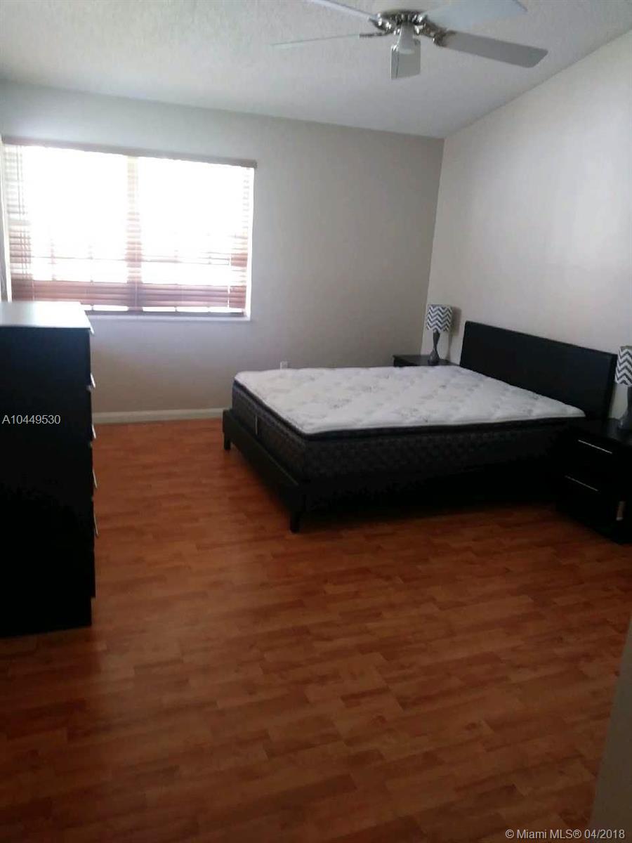 REGATTA POINTE CONDO NO T - Residential Lease