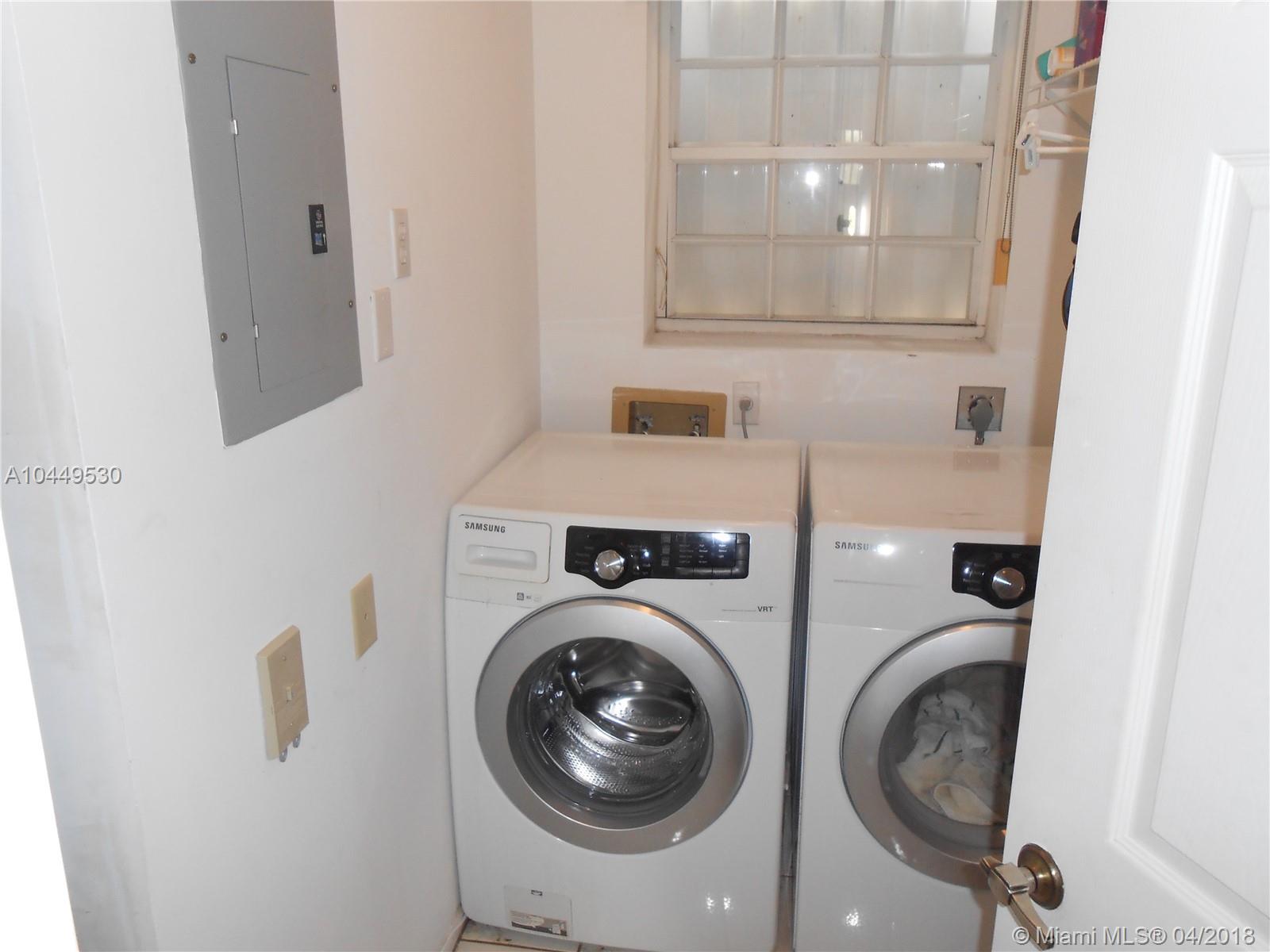 REGATTA POINTE CONDO NO T - Residential Lease