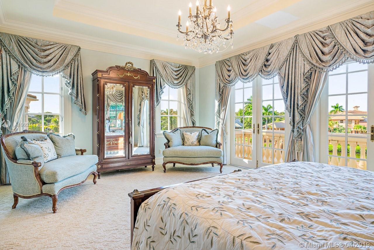 Admirals Cove - Residential