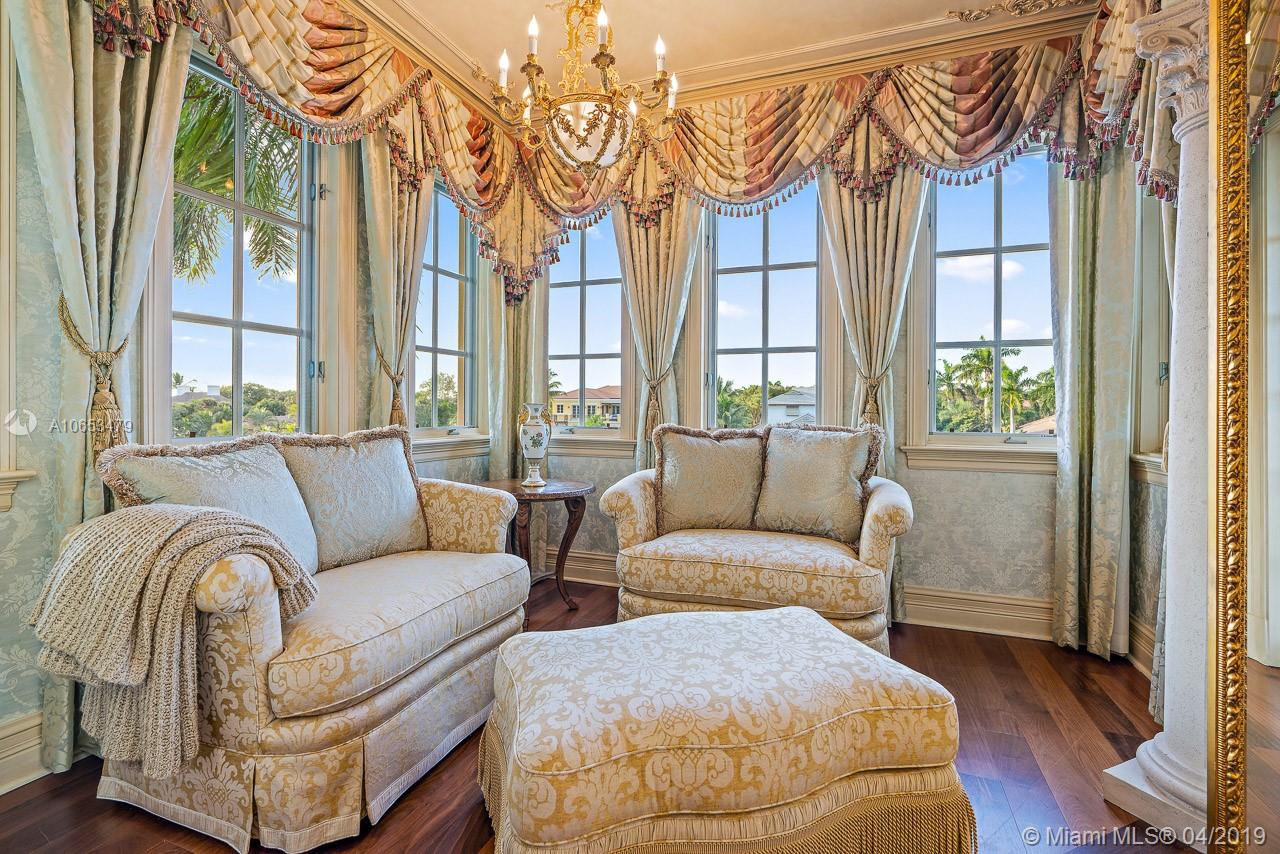 Admirals Cove - Residential