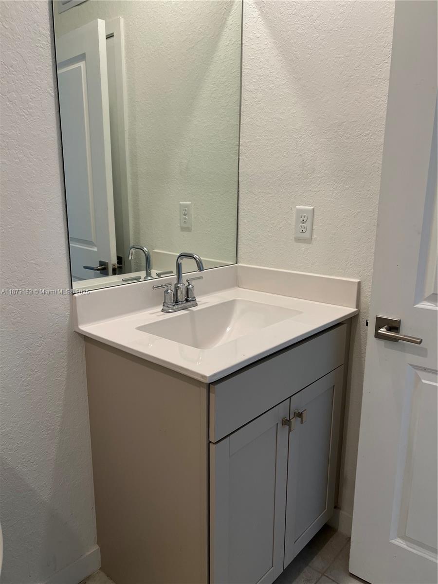 CEDAR AT KEYS GATE - Residential