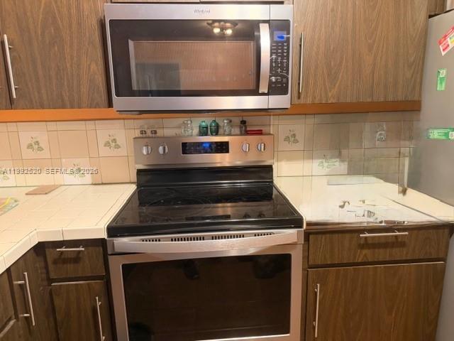 ACREAGE AND UNREC - Residential