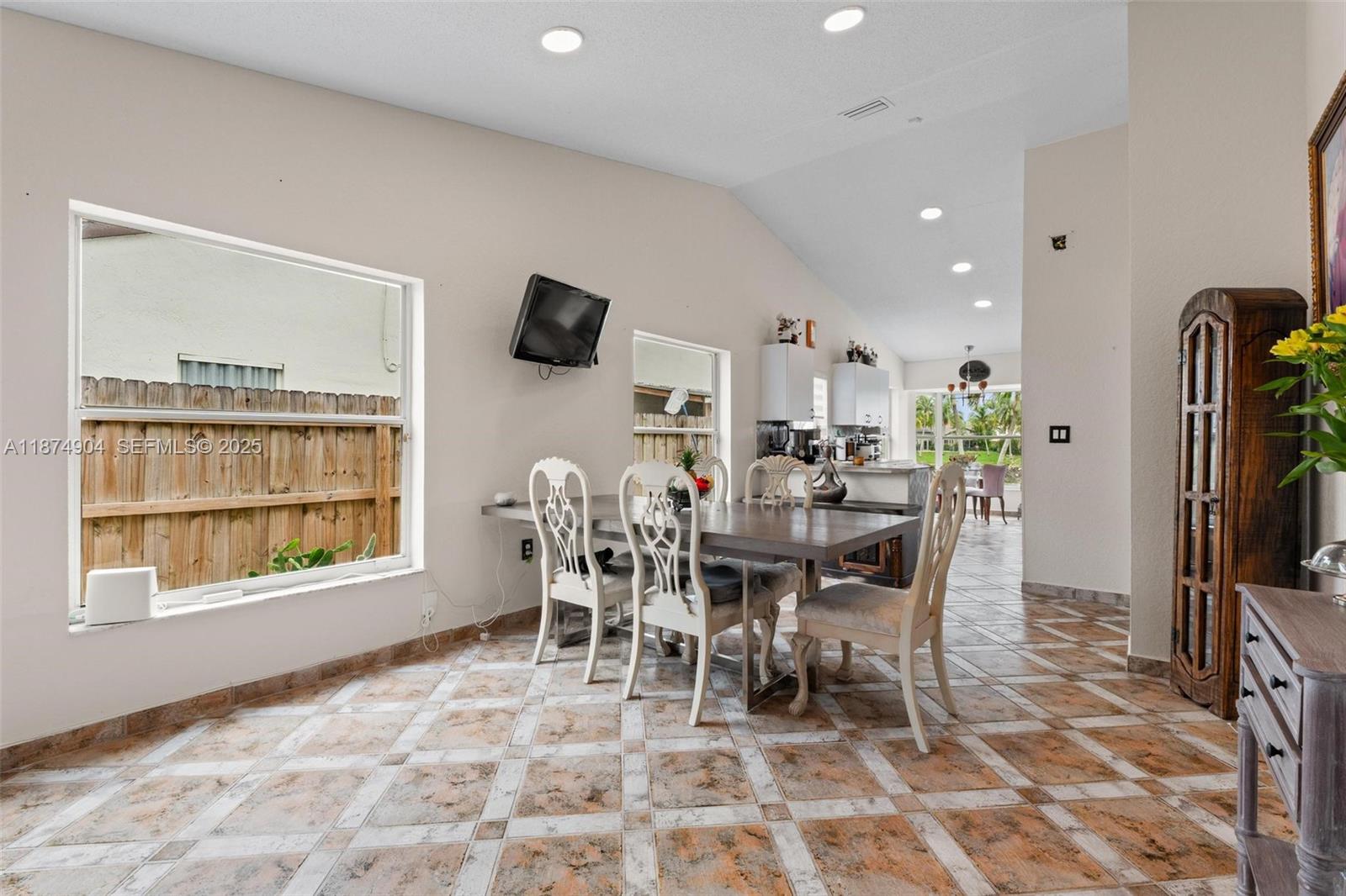 LAGO MAR SOUTH 1ST ADDN - Residential