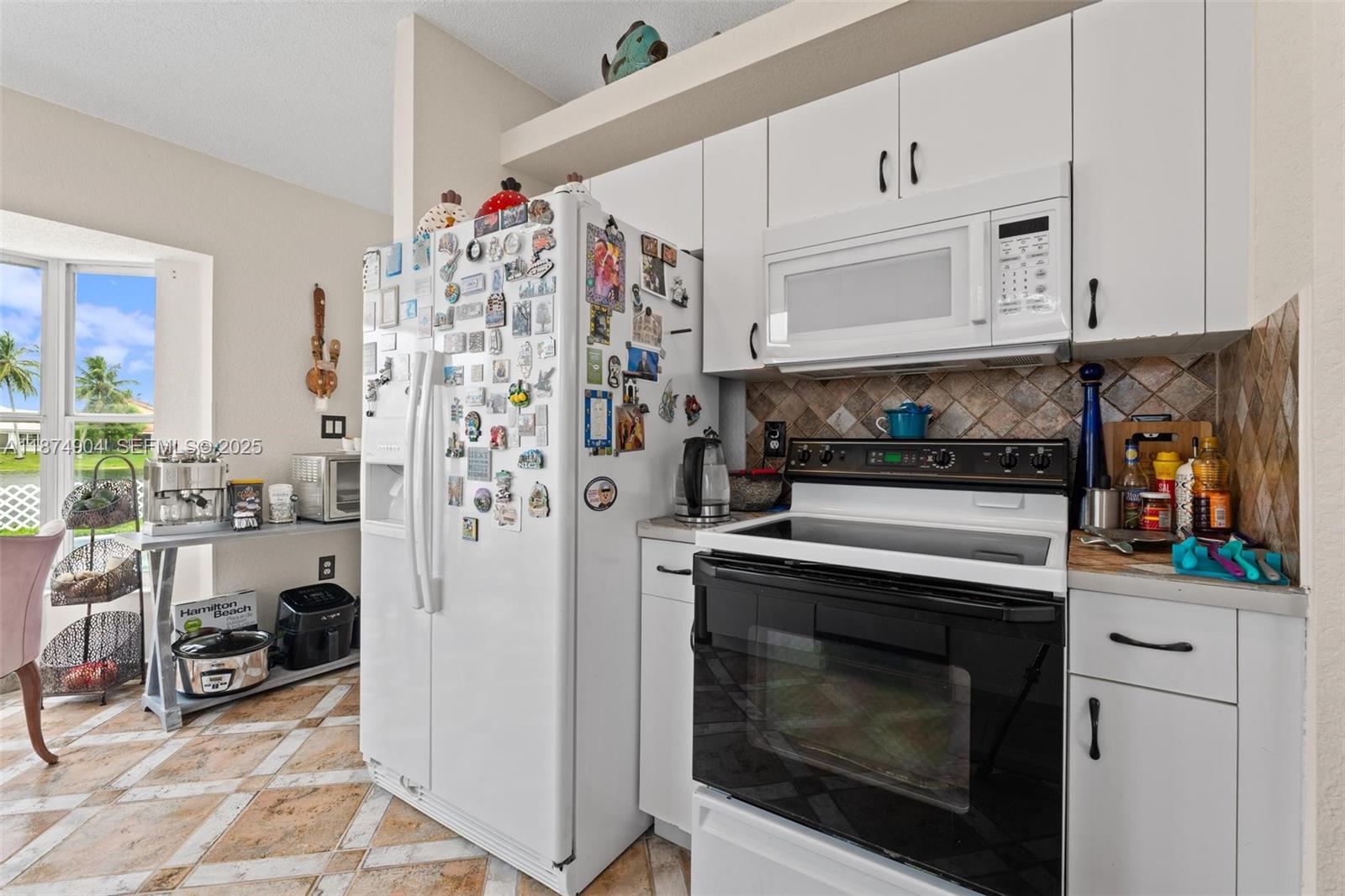 LAGO MAR SOUTH 1ST ADDN - Residential