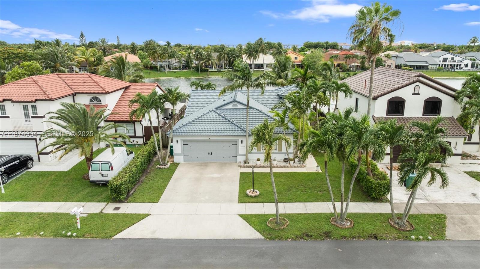 LAGO MAR SOUTH 1ST ADDN - Residential