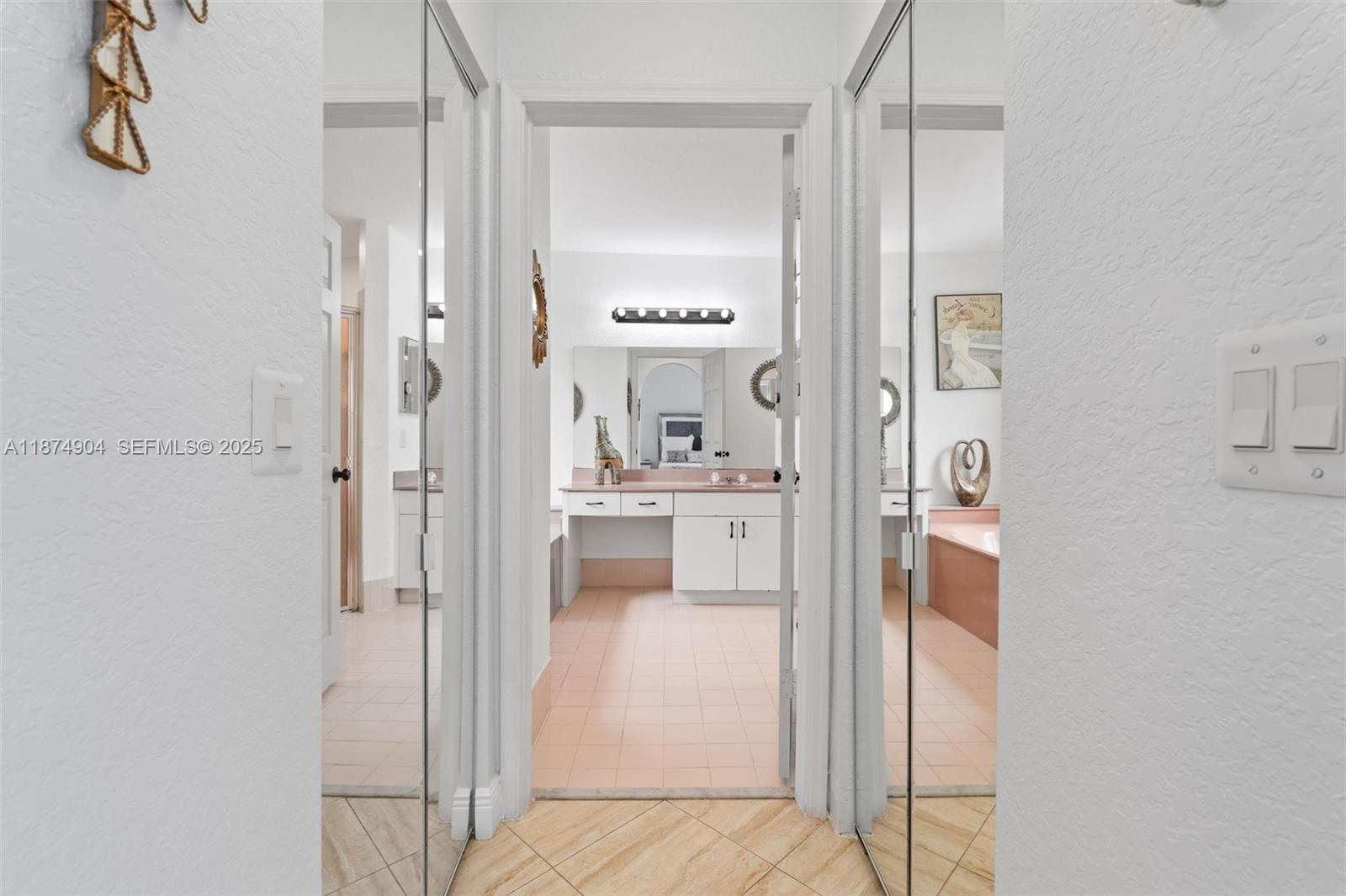 LAGO MAR SOUTH 1ST ADDN - Residential