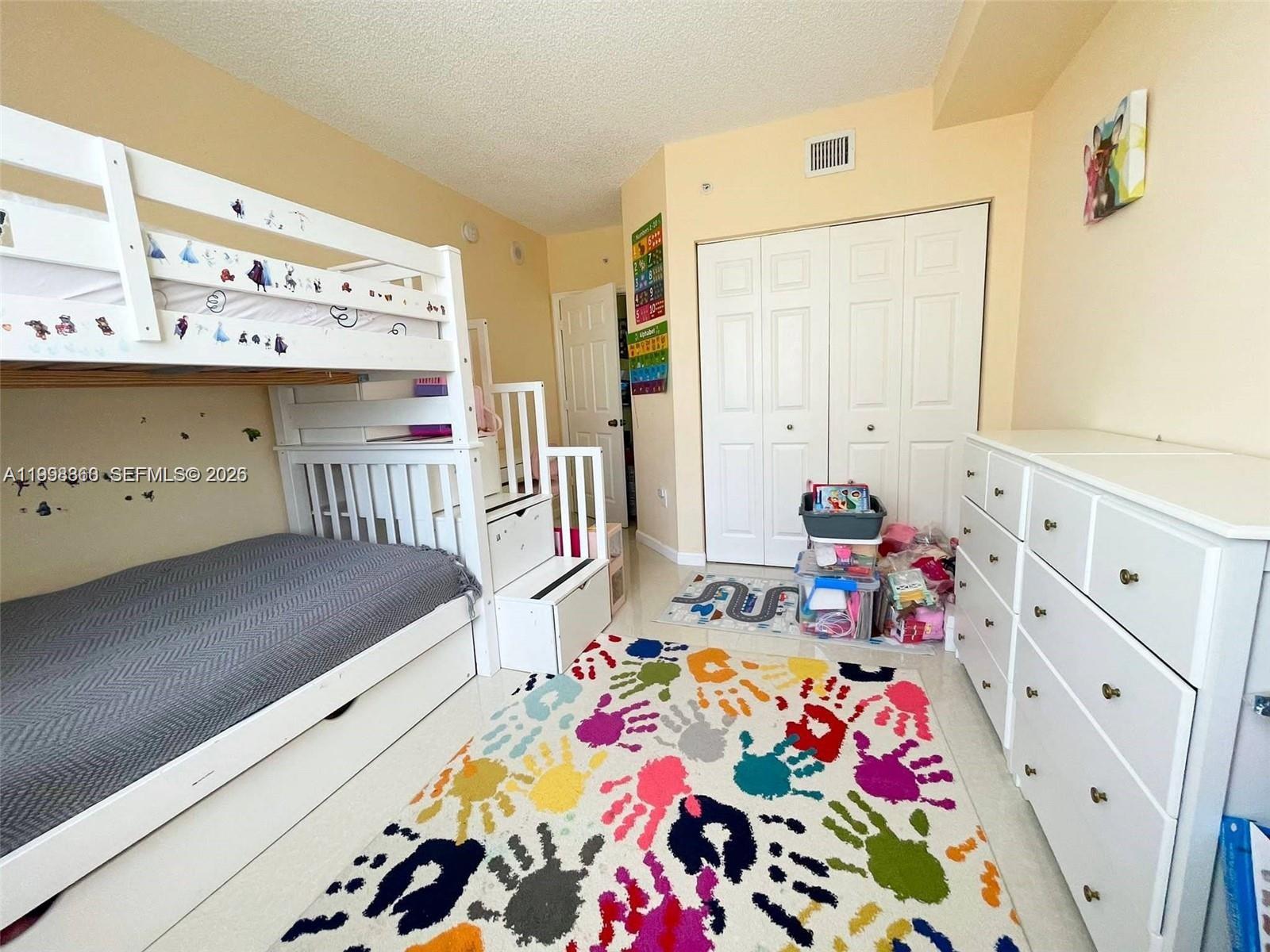 PORTO BELLAGIO CONDO - Residential Lease