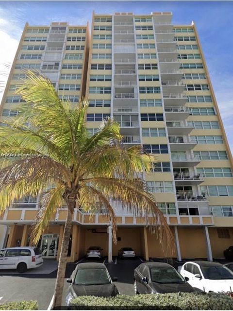 Condominium in Hollywood FL 1410 Ocean Dr.jpg
