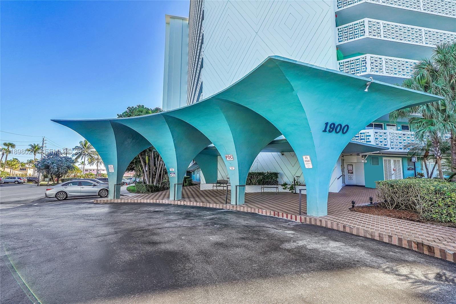 BREAKWATER TOWERS CO-OP - Residential