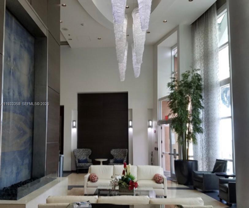 THE MARK ON BRICKELL COND - Residential Lease