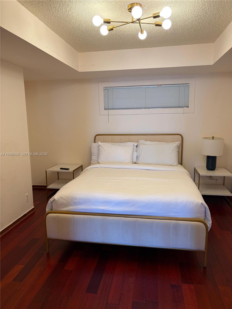 VENETIA CONDO - Residential Lease