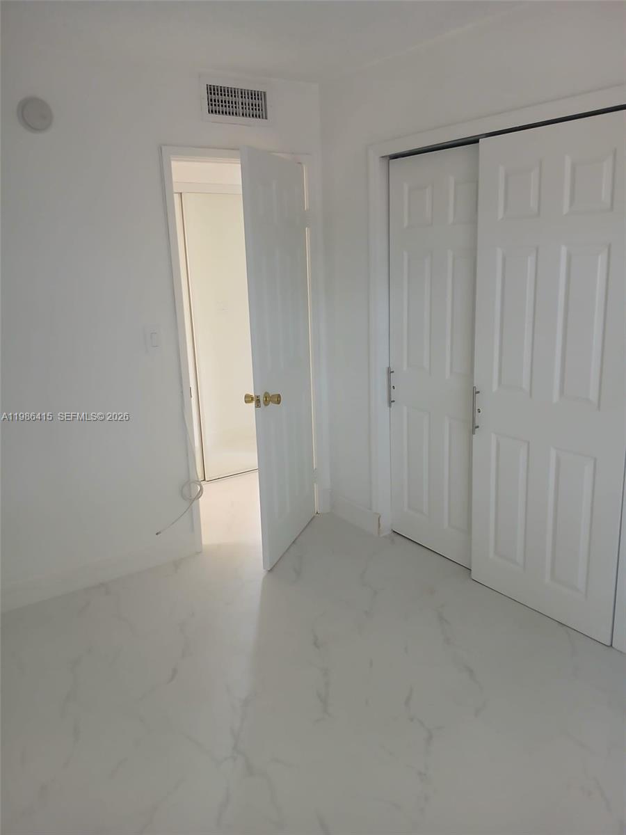 SUMMIT CHASE CONDO - Residential Lease
