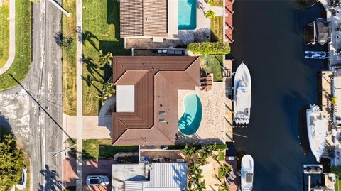 800 SE 3rd Ter Pompano Beach FL 33060