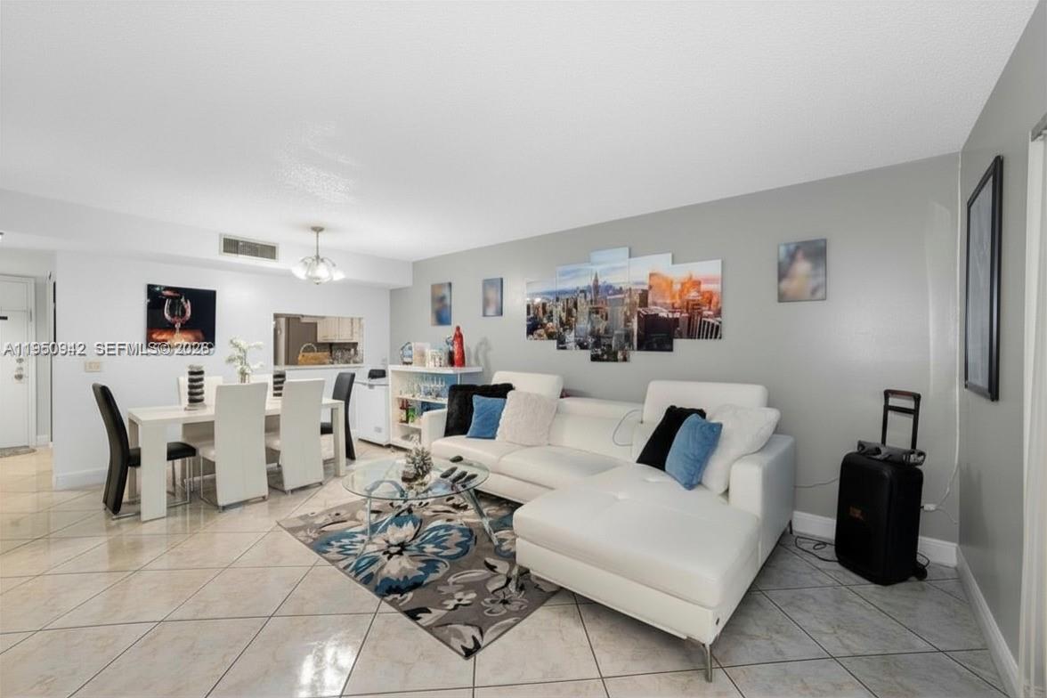 8415 SW 107th Ave 323W