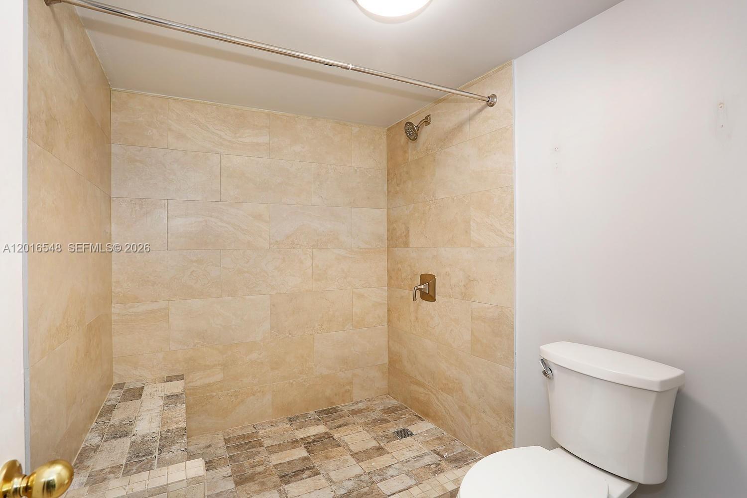 IONIAN PLAZA CONDO - Residential Lease