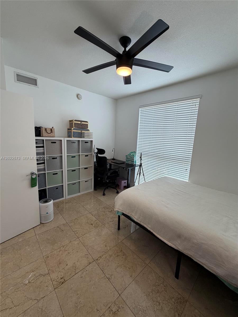 DOWNTOWN DADELAND CONDO N - Residential