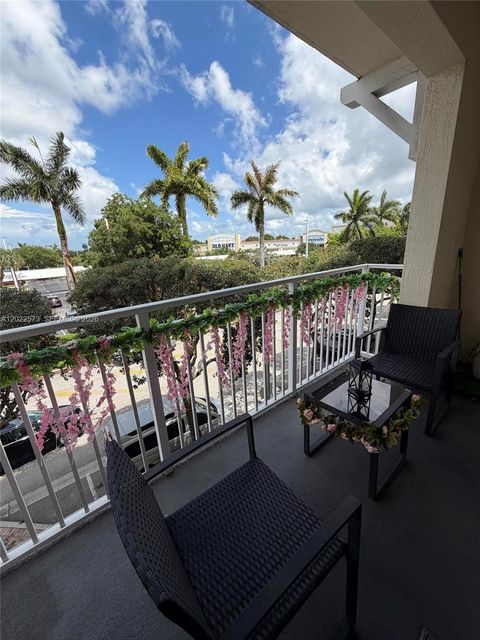 7266 SW 88th St A203 Miami FL 33156