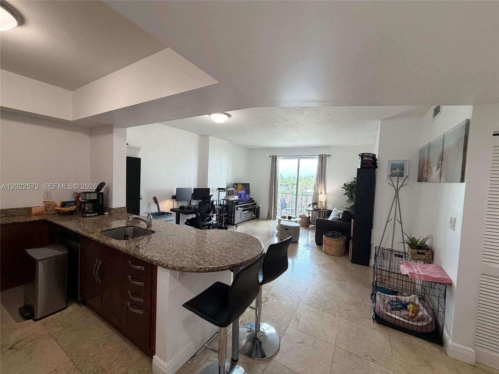 DOWNTOWN DADELAND CONDO N - Residential