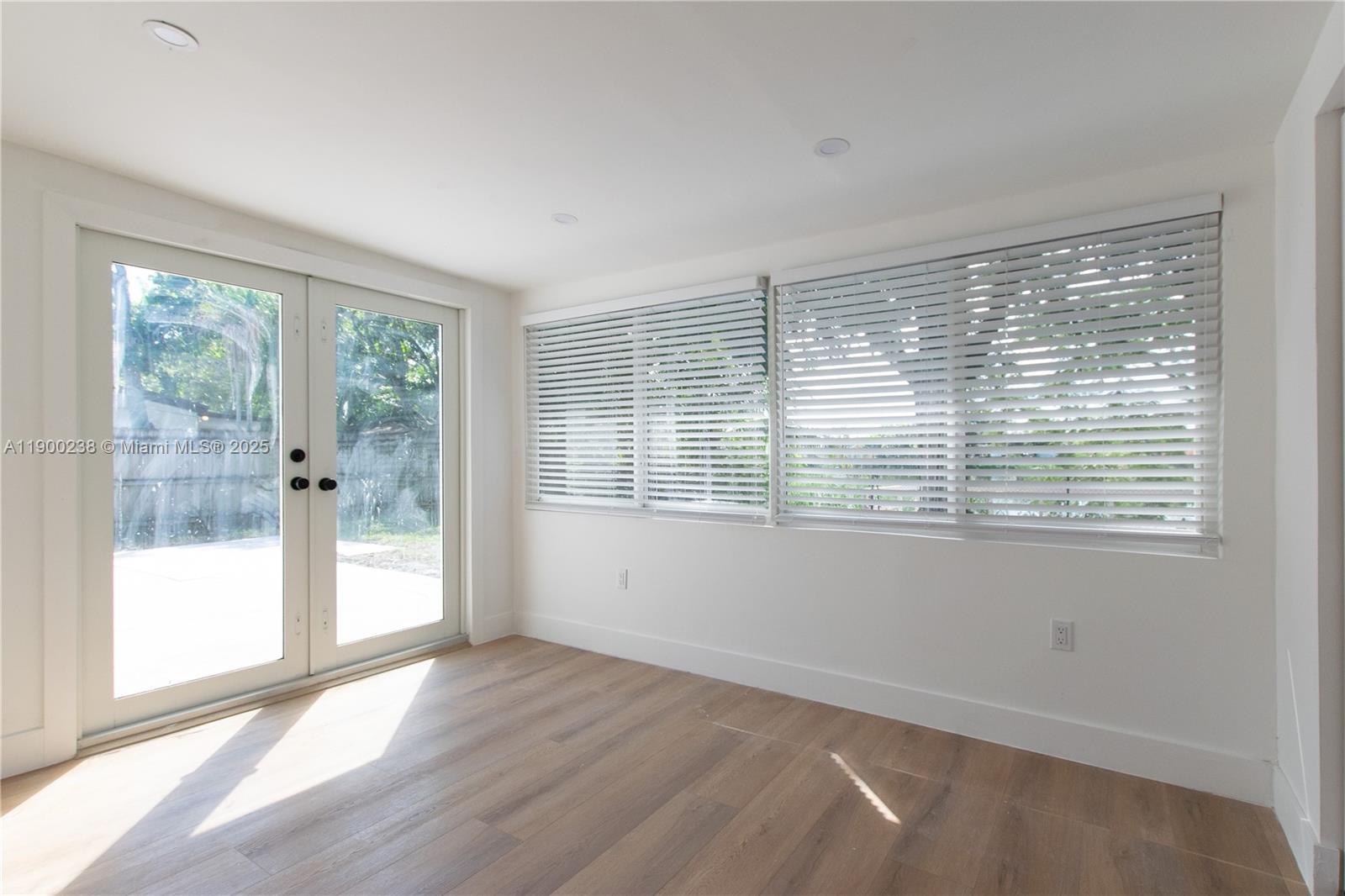 KIMBERLY VILLAGE SEC ONE - Residential