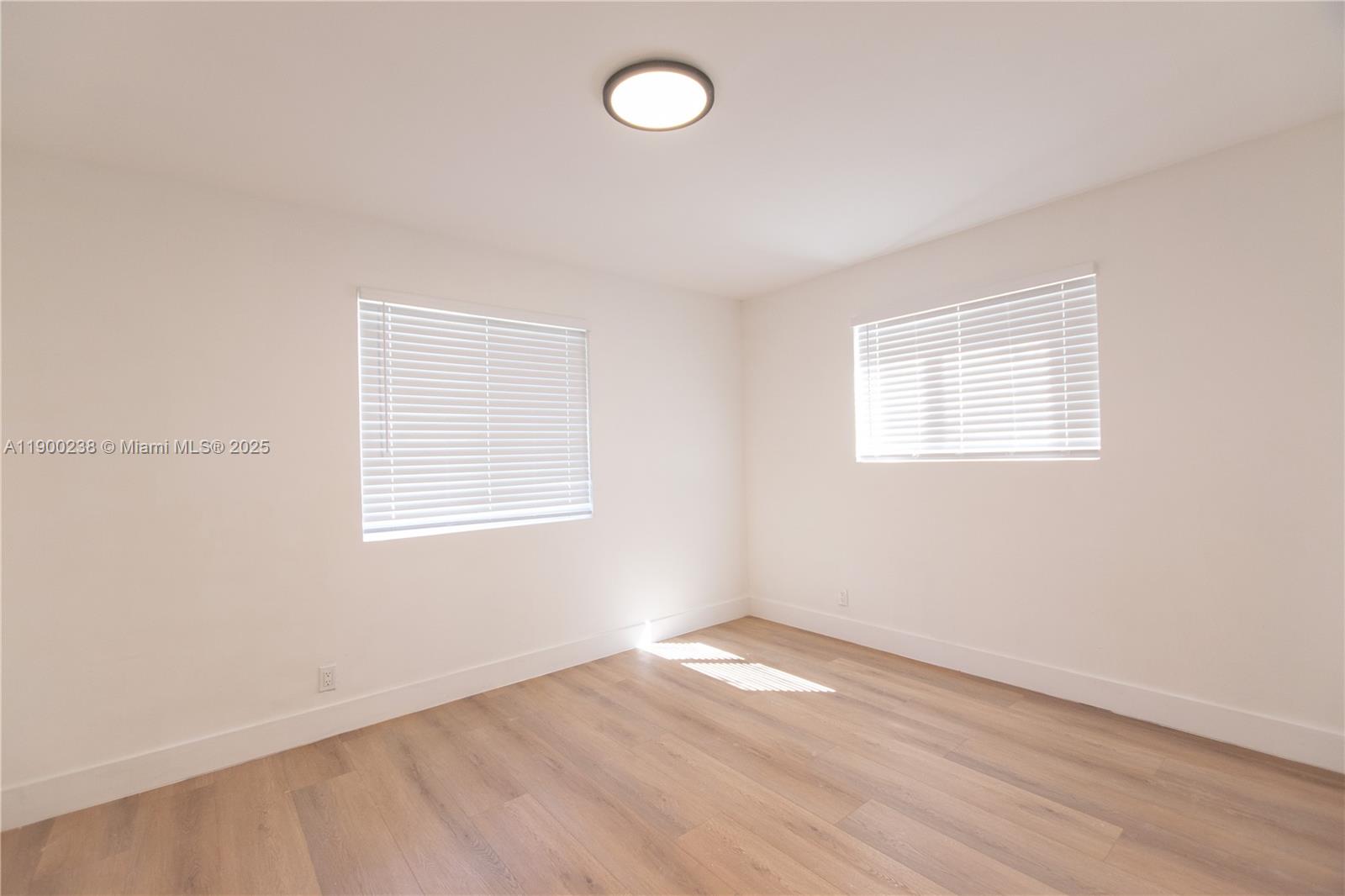 KIMBERLY VILLAGE SEC ONE - Residential