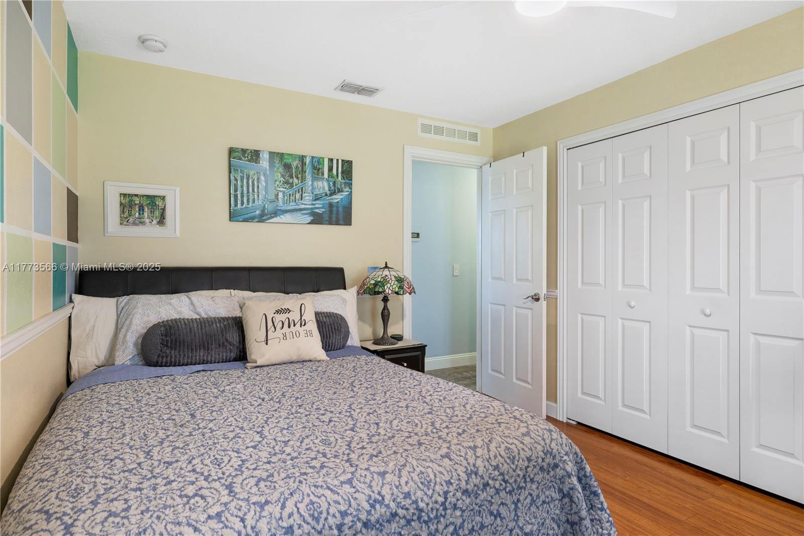 ASHLEY LAKES NORTH - Residential