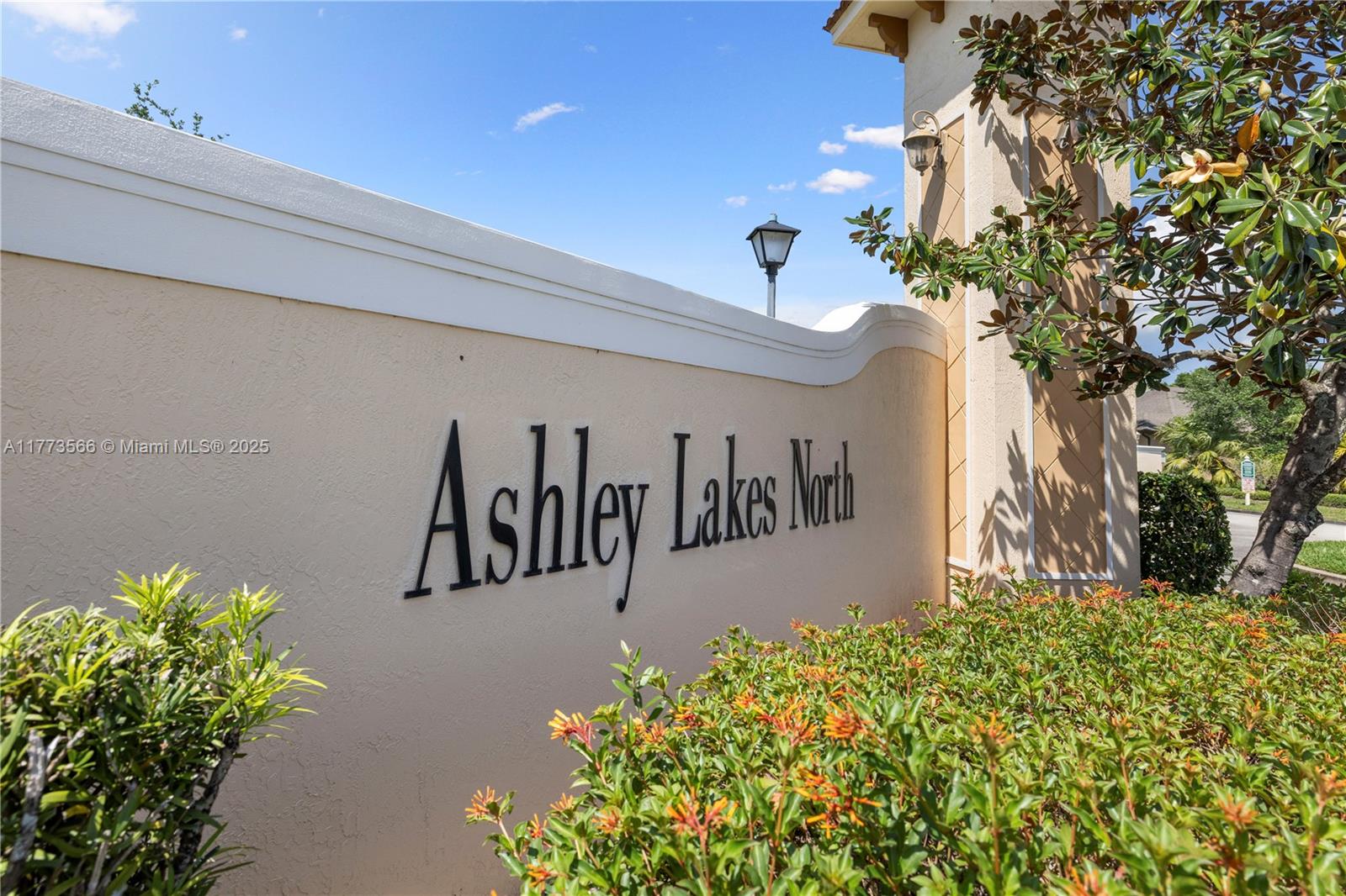 ASHLEY LAKES NORTH - Residential