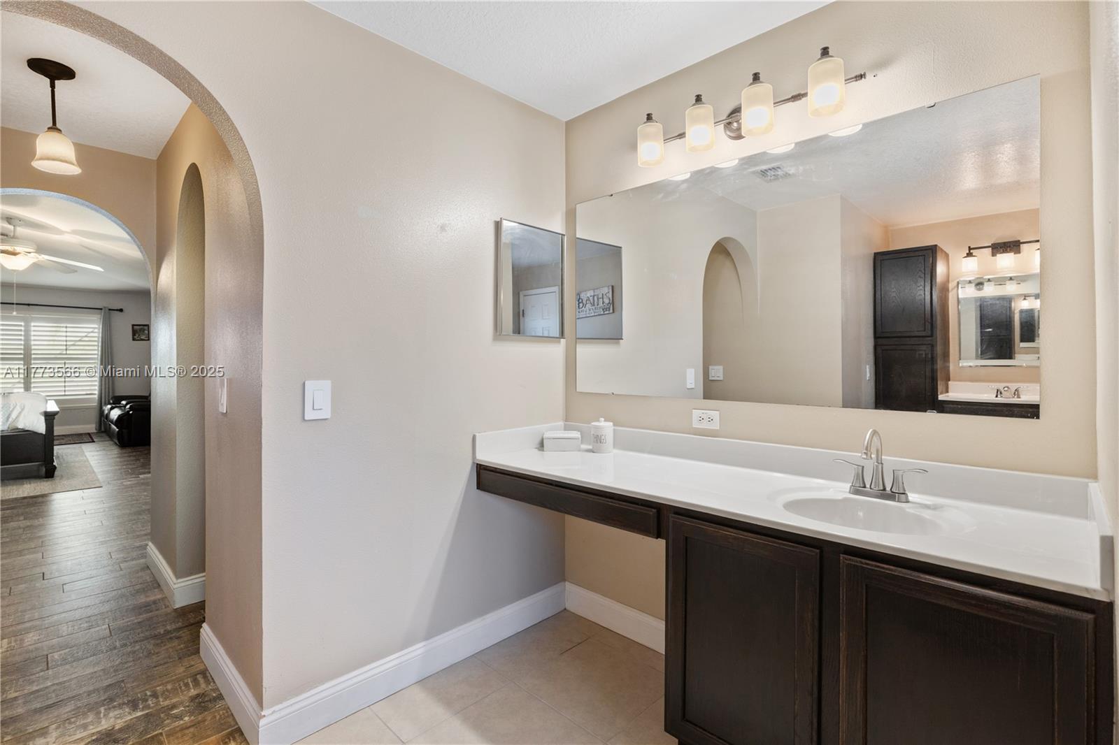 ASHLEY LAKES NORTH - Residential