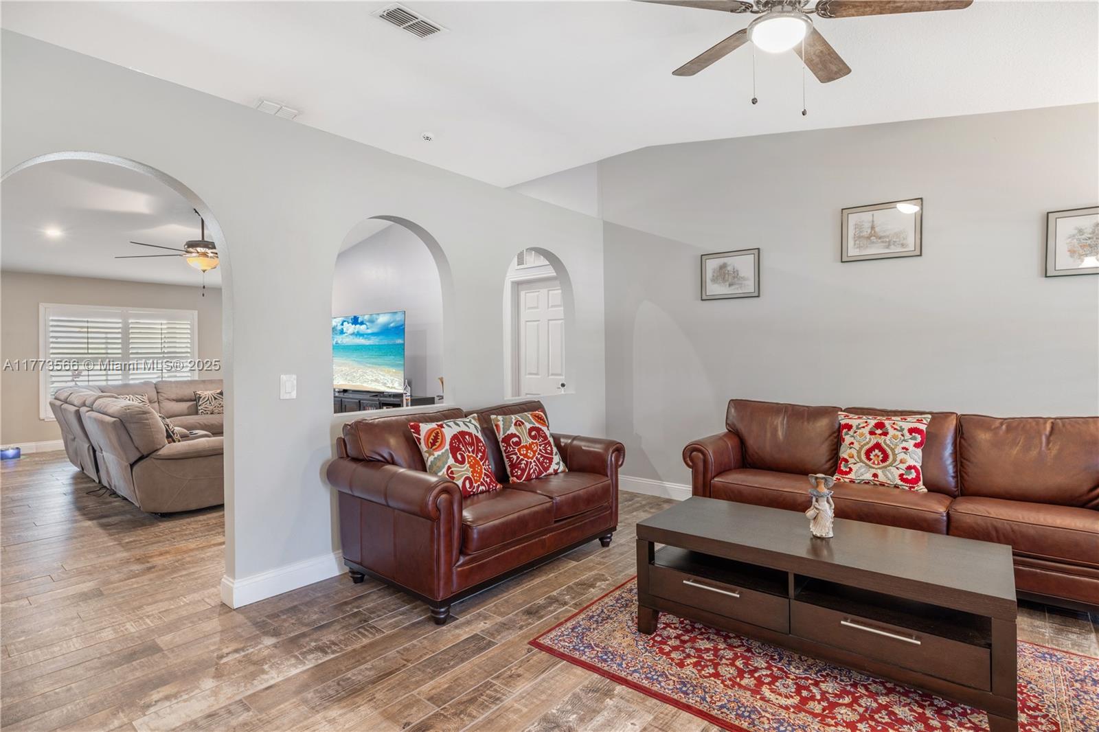 ASHLEY LAKES NORTH - Residential