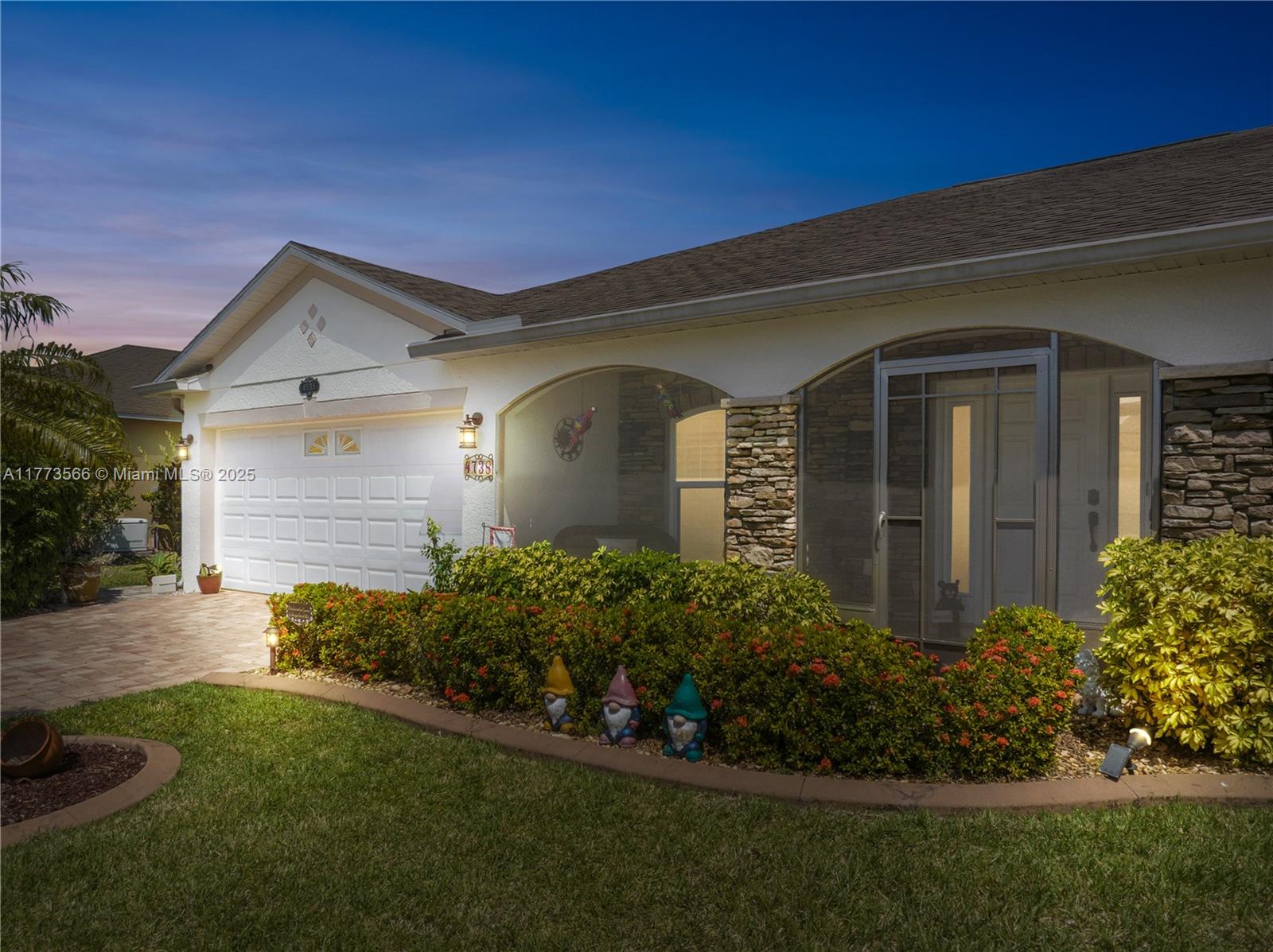 ASHLEY LAKES NORTH - Residential