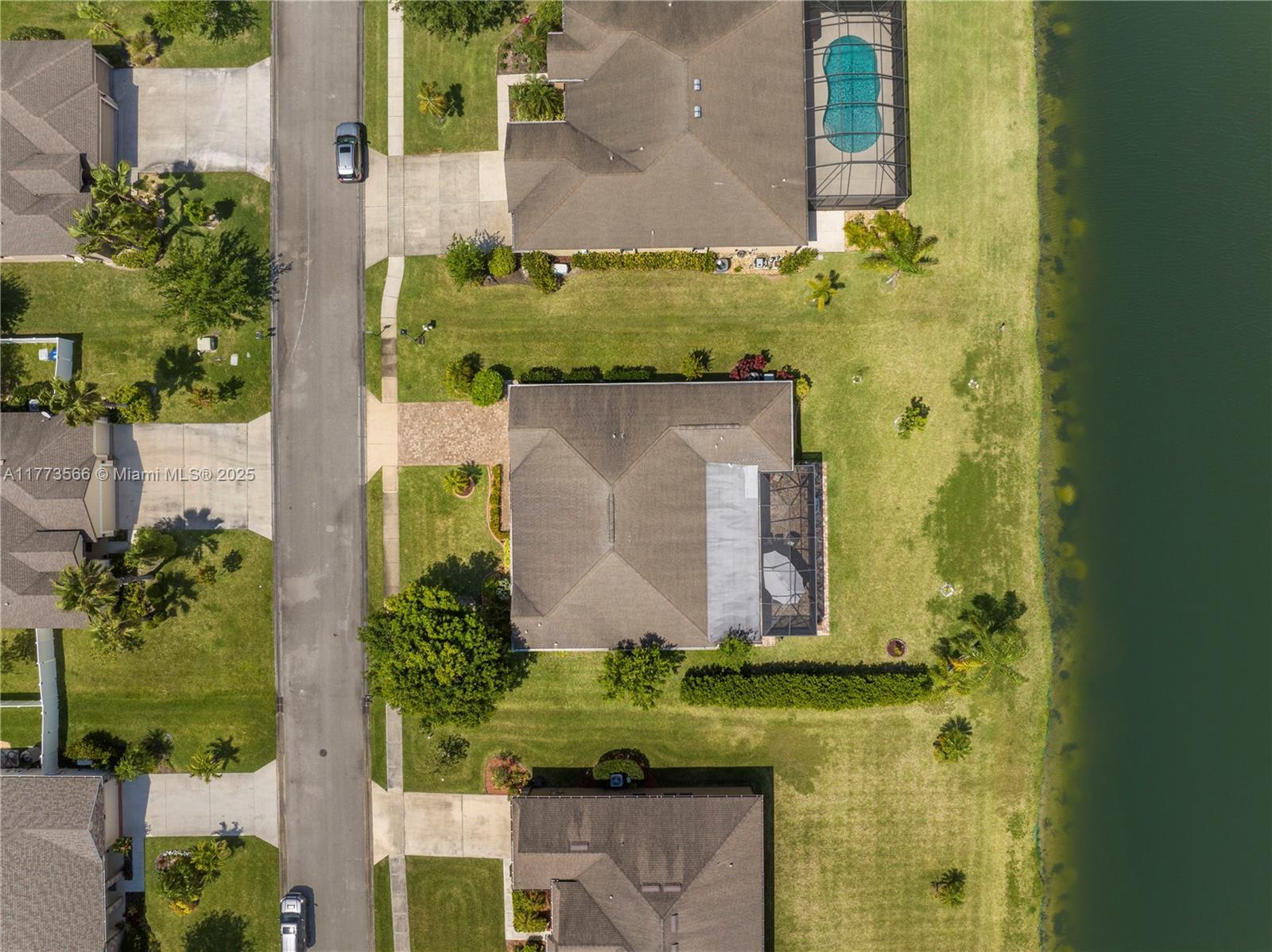 ASHLEY LAKES NORTH - Residential