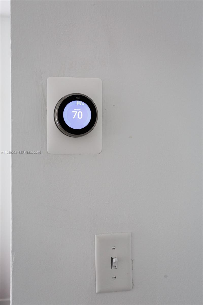 PLAZA OF AMERICAS CONDO P - Residential