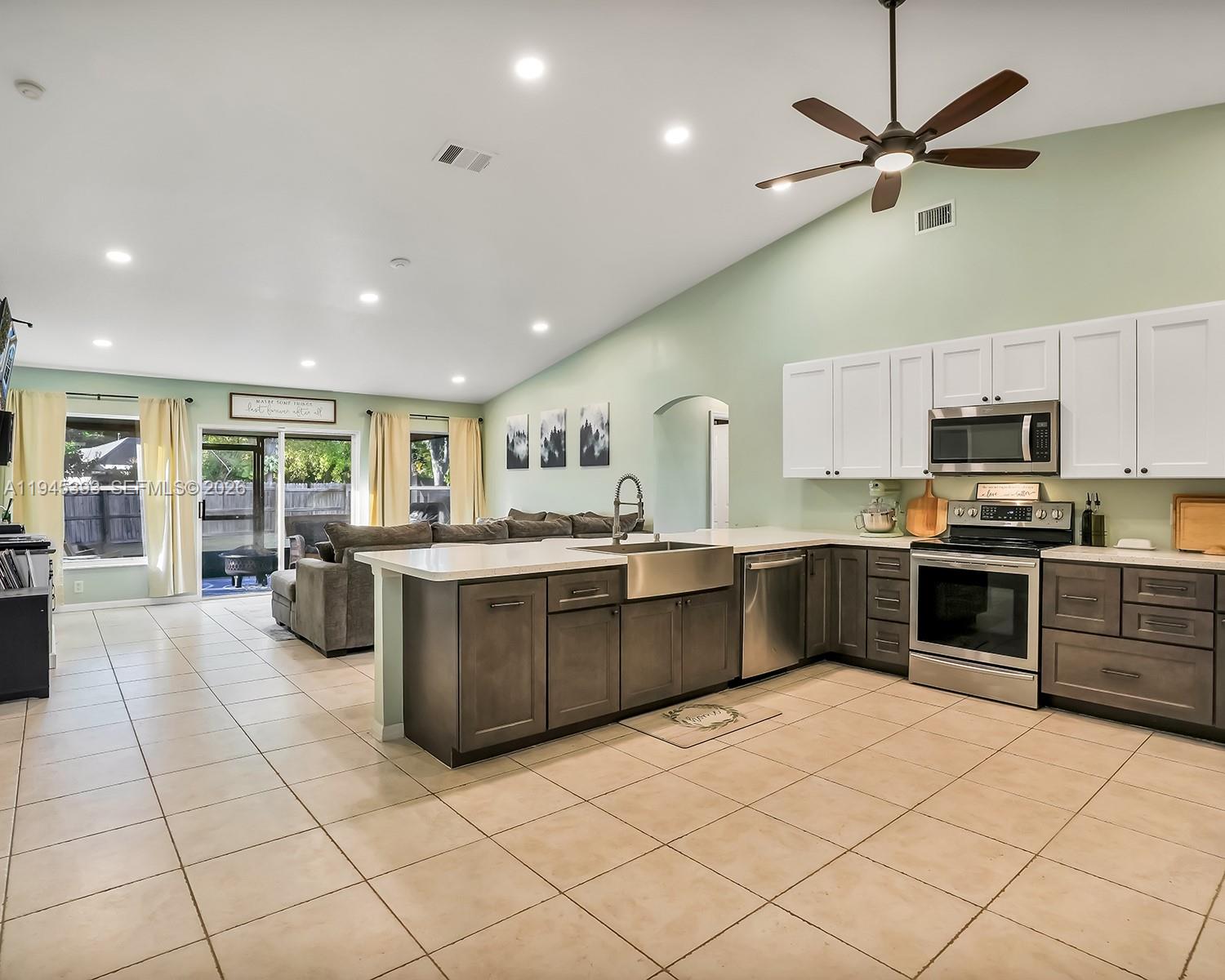 PORT ST LUCIE SECTION 23 - Residential