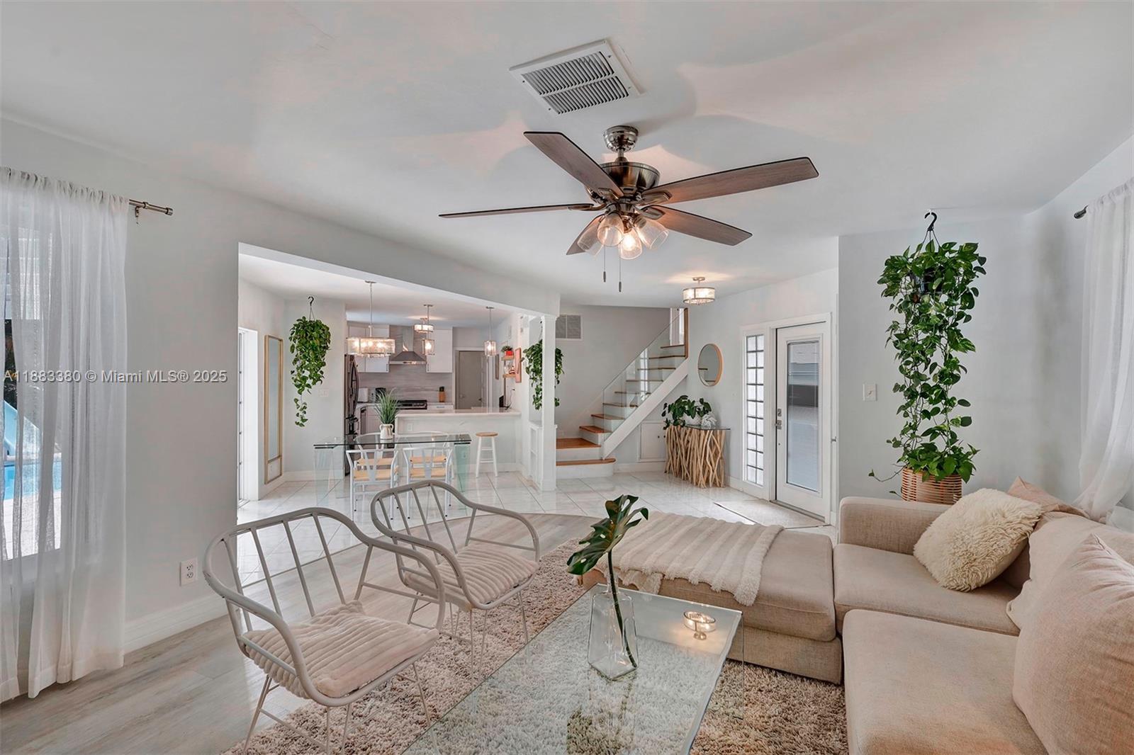 NEW RIVER GROVES 2ND ADD - Residential Lease