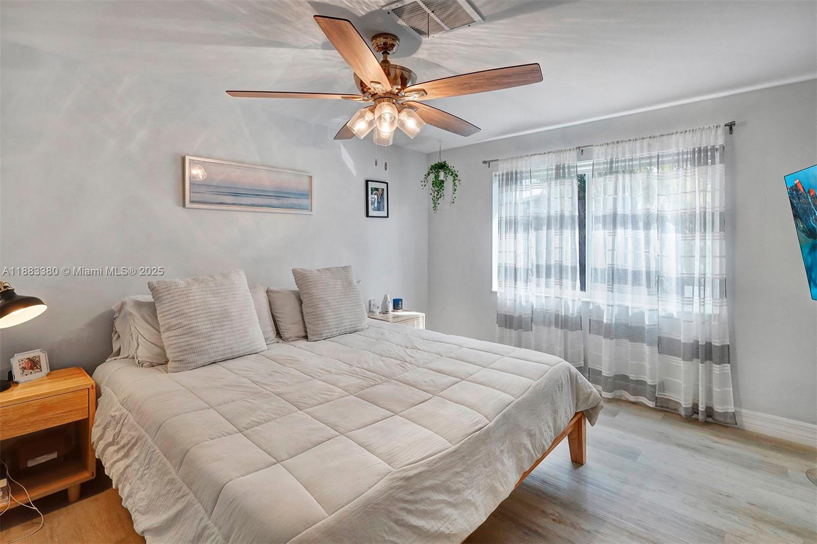 NEW RIVER GROVES 2ND ADD - Residential Lease