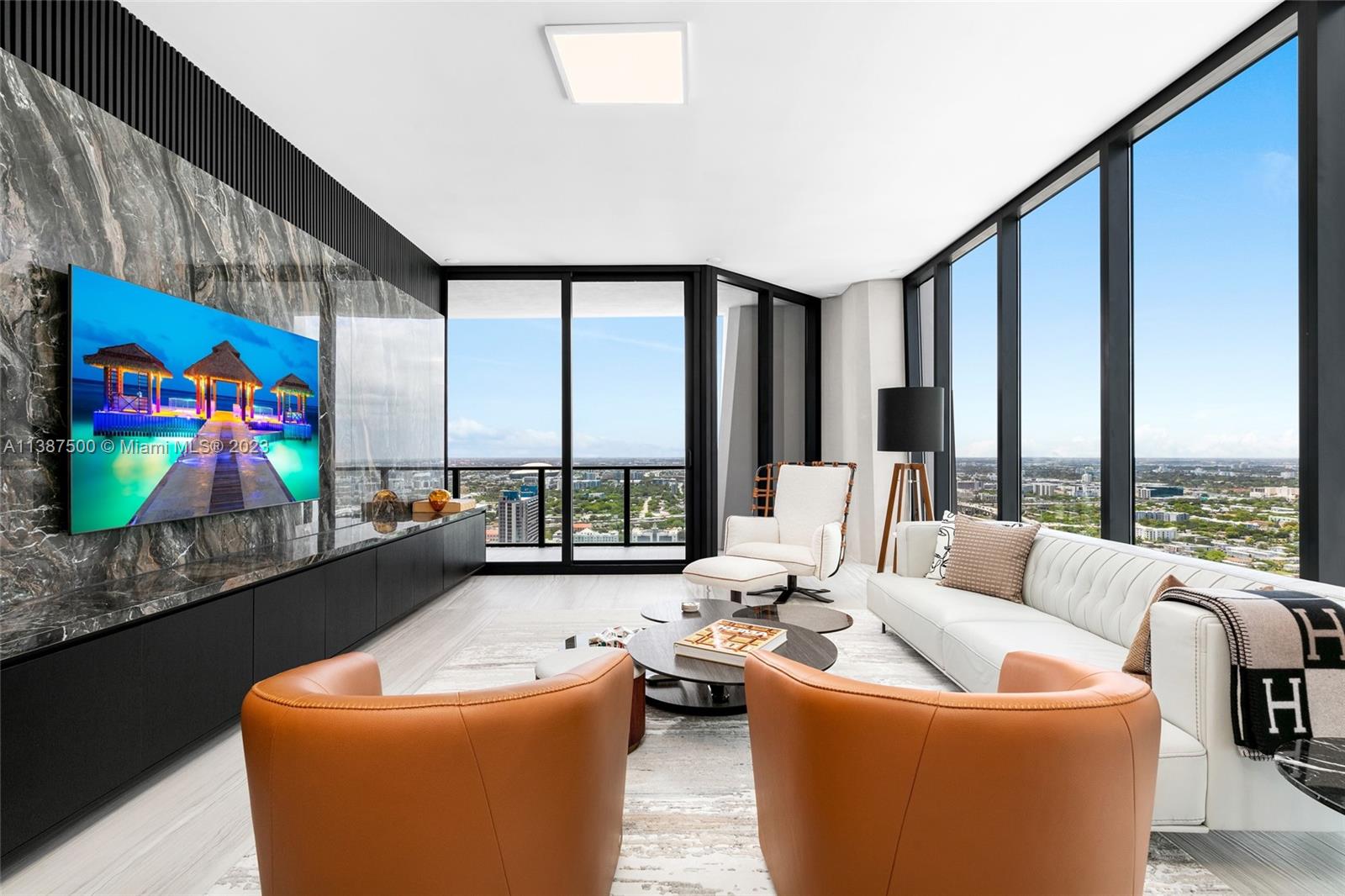 ONE THOUSAND MUSEUM CONDO - Residential