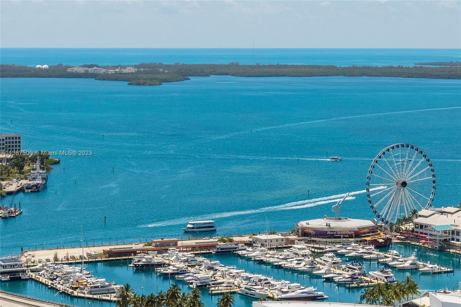 ONE THOUSAND MUSEUM CONDO - Residential