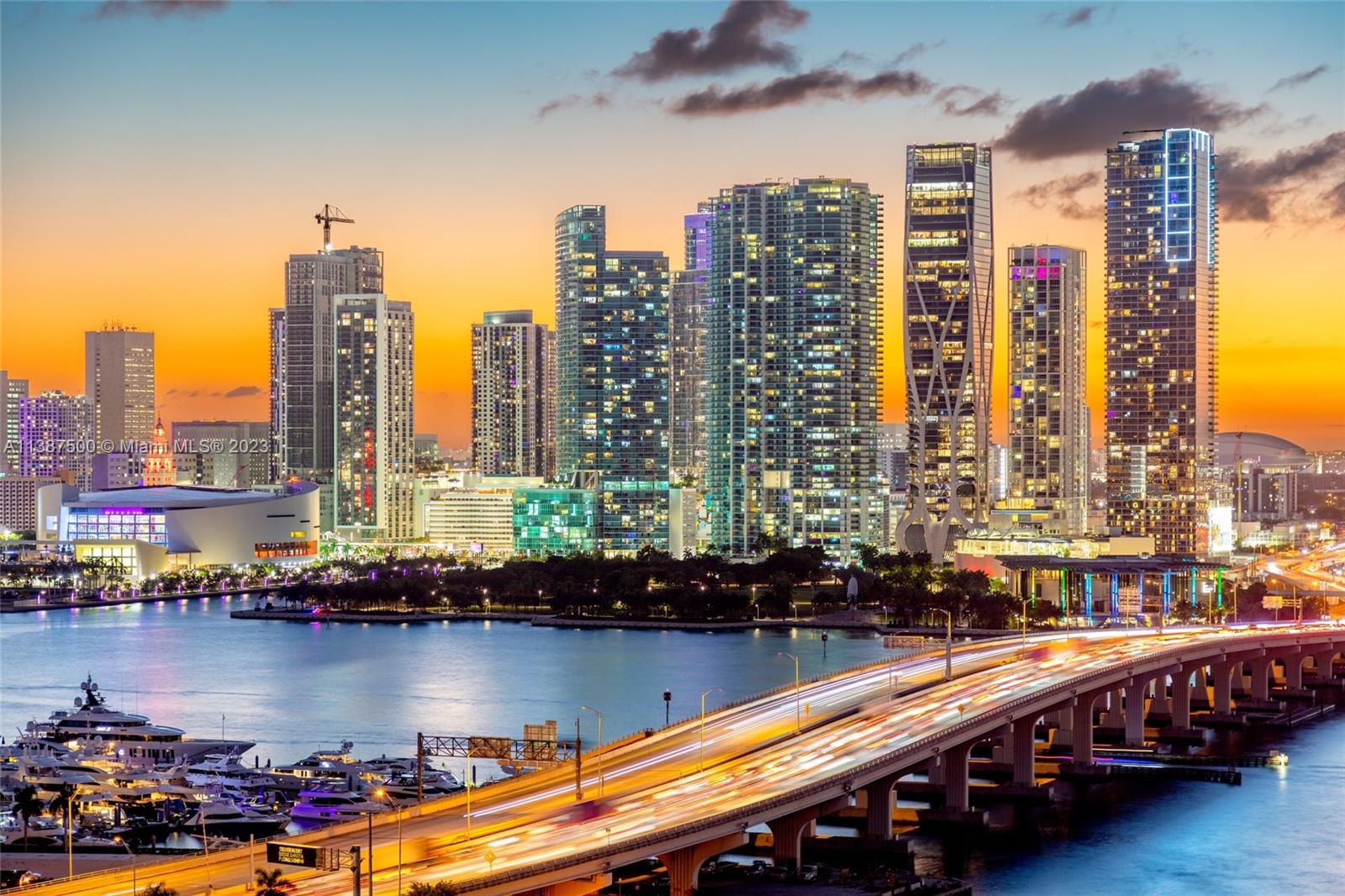 ONE THOUSAND MUSEUM CONDO - Residential