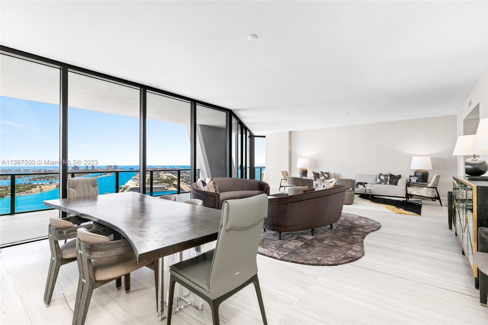 ONE THOUSAND MUSEUM CONDO - Residential