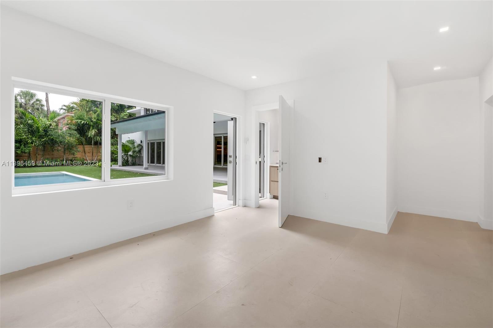 COCO GROVE - Residential