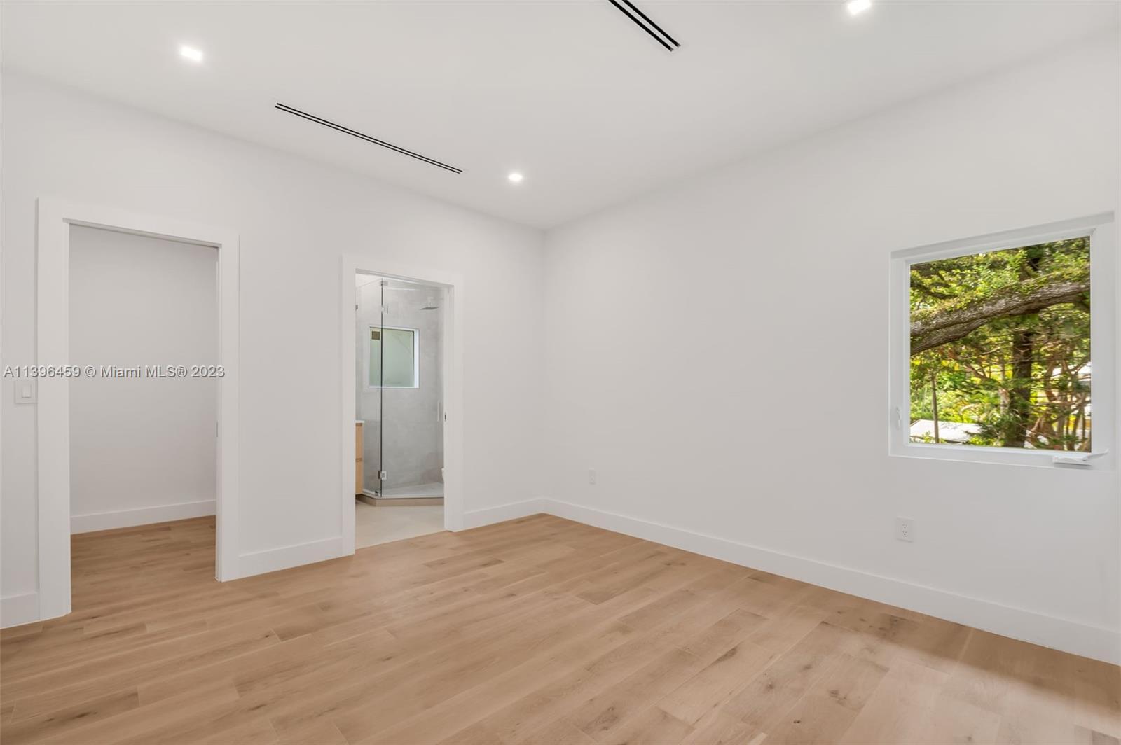 COCO GROVE - Residential