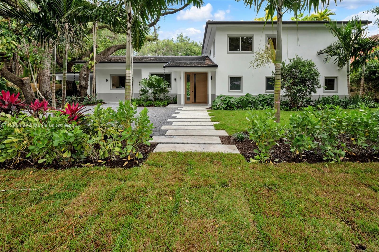 COCO GROVE - Residential