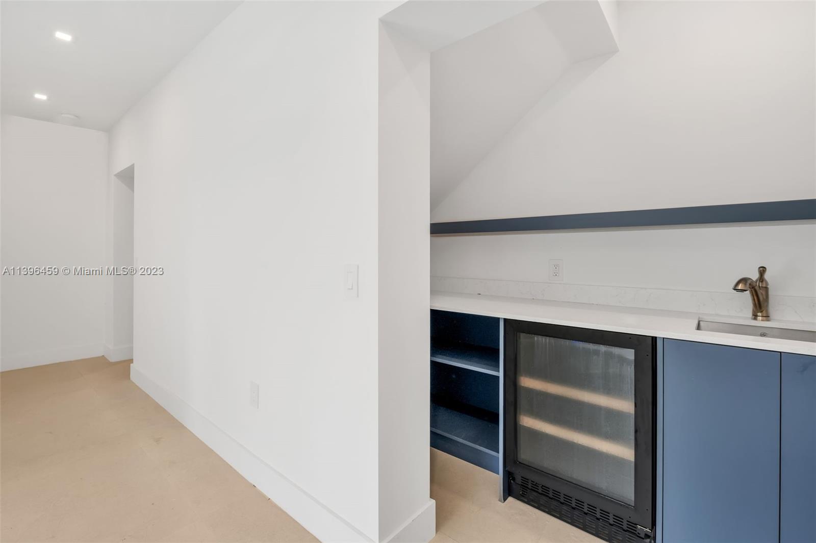 COCO GROVE - Residential