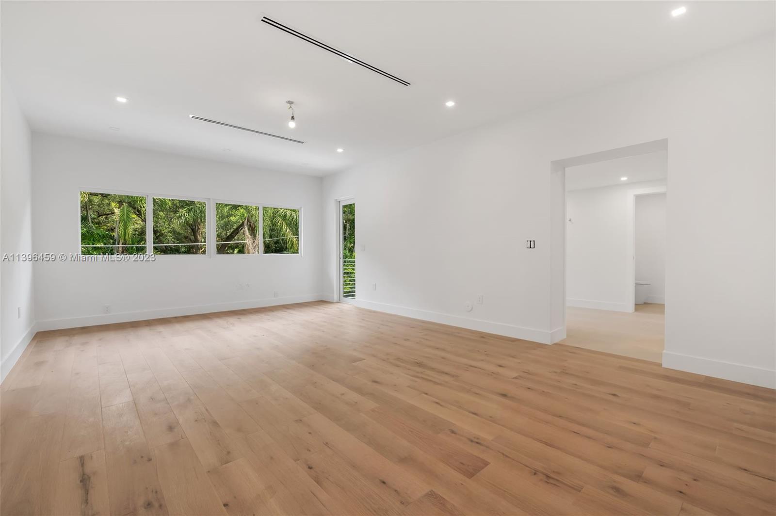 COCO GROVE - Residential