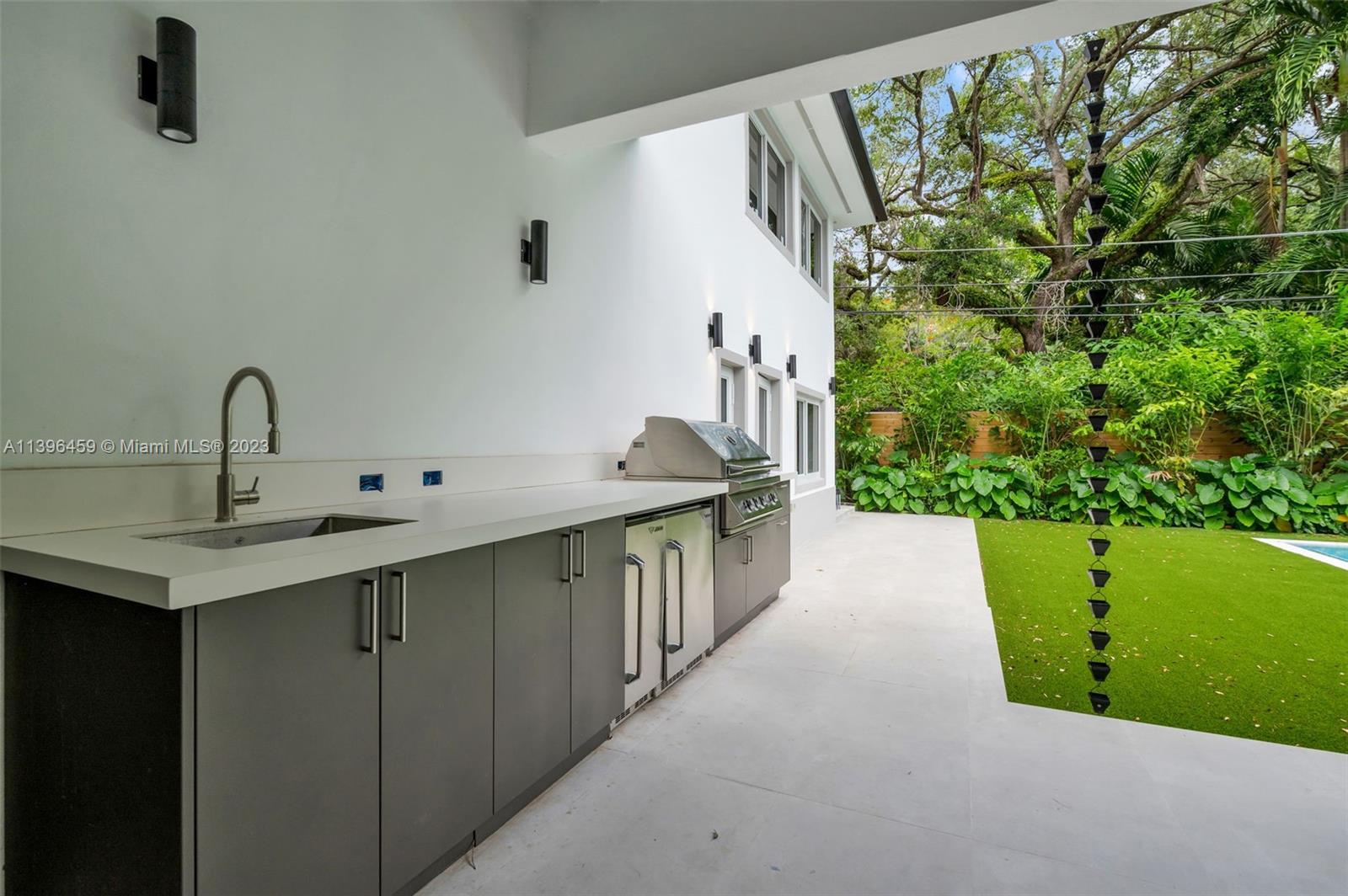 COCO GROVE - Residential