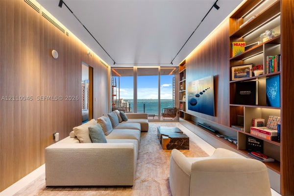 300 BISCAYNE BOULEVARD WAY APT 3105W, MIAMI, FL 33131 - Image b4e11ba01cab27c1a21f65d868b95652/3554692614