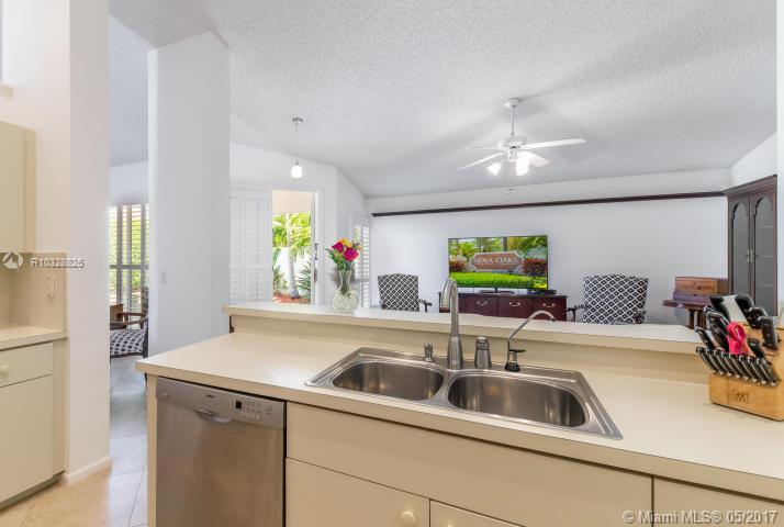 SIENA OAKS - Residential