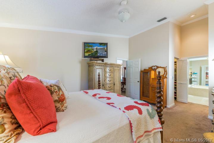 SIENA OAKS - Residential