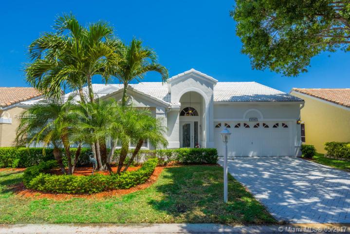 SIENA OAKS - Residential